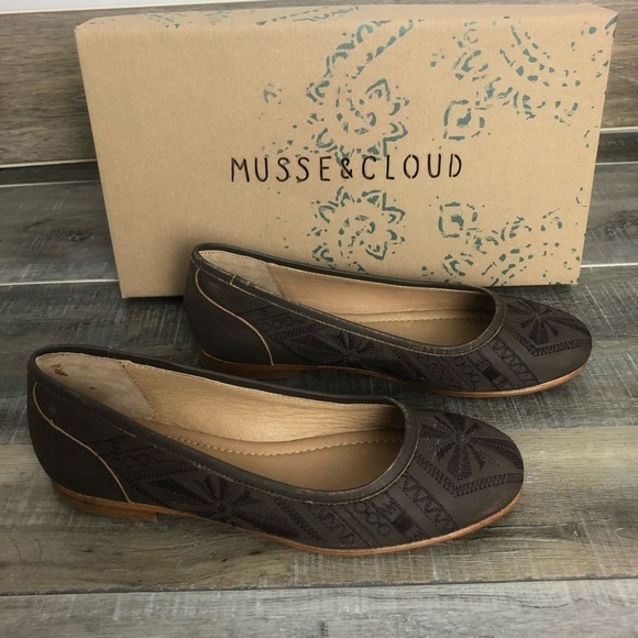Muse & Cloud Kendal Brown Ballet Leather Flats Size 9 - Picture 1 of 9